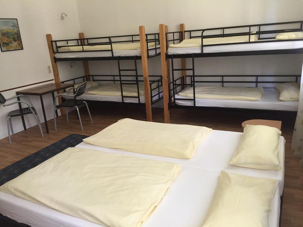 Jugend-Hotel Nürnberg Habitación foto